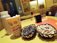 -范特西FANTASY量贩式KTV(民主广场店)