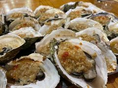 -蚝哥花姐湛江烤生蚝(美丽湾市场店)