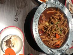 鸡爪煲-胖哥俩肉蟹煲(湖滨银泰in77店)