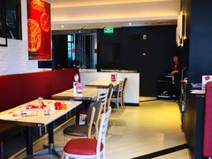 大堂-必胜客(大坪英利店)