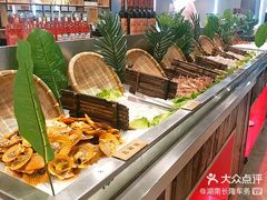 -韩大地海鲜自助烧烤城(黄兴路步行街店)