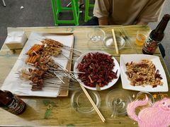 -一顿烧烤(八经街店)