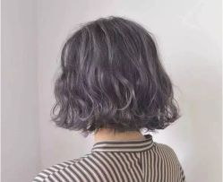 -慕名造型