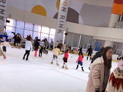 -冠军冰场CHAMPION RINK(百联又一城店)