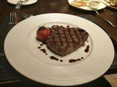 欧康纳草饲肉眼牛排-恰餐厅及酒吧 CHAR Bar & Grill (北京丽都皇冠假日店)