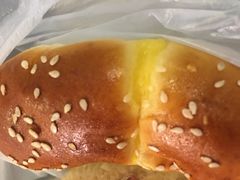 鸡尾包-明华面包饼家(旺角店)