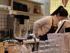 -有何Book(六堰体育馆店)