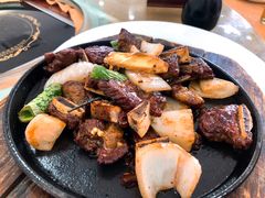 黑椒牛仔骨-红日饭店(裕隆三路店)