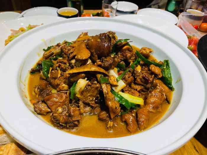 尚品家宴-"父亲节家庭聚餐,选择离着近的酒店.因为过.