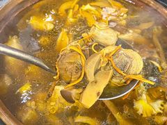 -阿山卓·野生菌火锅·纳西火塘烤肉