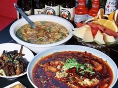 -粉墨特色菜·烧烤音乐酒馆