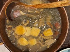 鸭血粉丝汤。-古都历食南京菜·烤鸭·鸭血粉丝·汤包(南京博物院店)