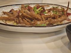 -老鄞江清水龙虾•赵赵家(江北店)