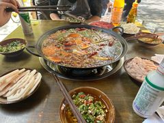 -黄潇洒老火锅(九眼桥宏济巷店)