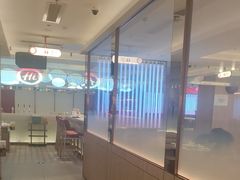 -海底捞火锅(杭州庆春路夜宵主题店)