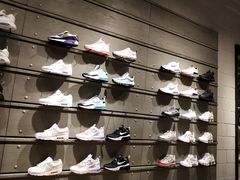 -NIKE品牌体验店(北京蓝色港湾店)