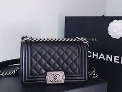 -CHANEL(恒隆广场店)