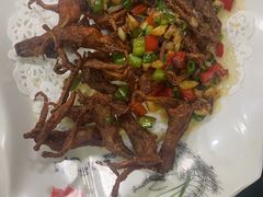 美极鸭舌-大富蚝乌东哥饭店·石锅鱼杂·柠檬鸭(革新路店)