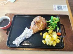 -必胜客(华南摩尔店)