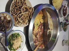 -卤校长重庆火锅(国兴店)