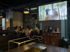 -麦凯伦烧烤·精酿超级工厂店(金桥总店)