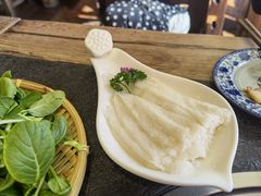 -大匠工房古船木艺术餐厅·猪肚鸡专门店(长白仙岛店)