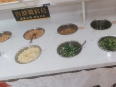 -佬缸炮江湖川菜(玉林店)