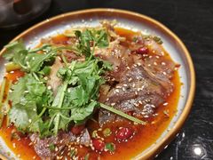 -川流不息·地道川菜·小龙虾(新松江路店)