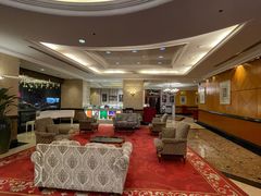 -深圳富苑皇冠假日套房酒店