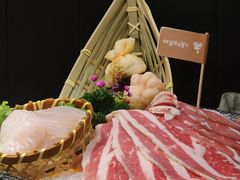 -湊湊火锅·茶憩(打浦桥日月光店)