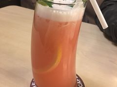 -花漾咖啡(首都国际机场六号店)