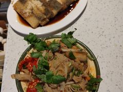 -钢管厂歆瑞源油卤串串香(春熙路太古里店)