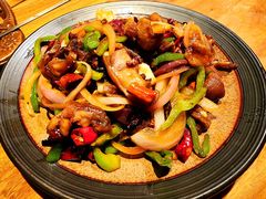 火爆羊头肉-阿里家·新疆烤肉酒場 by MIG