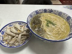 -明呈黄鱼面馆(斜土路店)