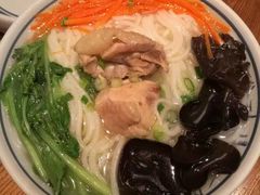 小锅米线-云海肴·汽锅鸡·云南代表菜(天津国金汇店)