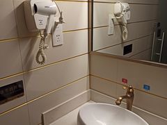 -麦禾酒店(十全街苏州大学店)