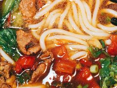 霸蛮小炒肉米粉-呷佬·长沙手工米粉(金沙江路店)