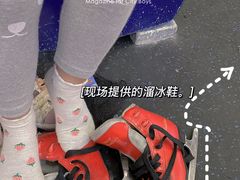 -正佳冰河湾真冰滑冰场