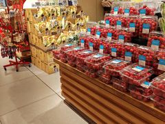 -七鲜超市(瑞虹天地太阳宫店)