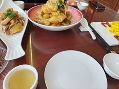 -鹿鸣春饭店(总店)