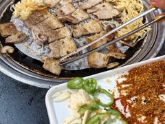 -牛味道炭火烤肉(湖前总店)