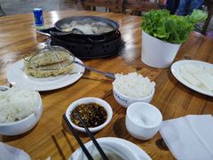 -五指山生态小黄牛(皮皮虾海鲜广场店)