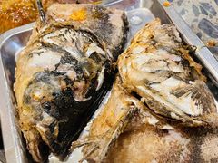 -肖肖酸萝卜鱼火锅(总店)