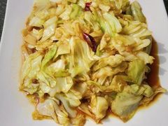 手撕嫩包菜-齐鲁酒店