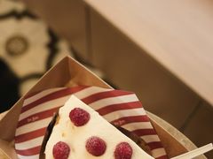 -Pie Bird(新闸路店)