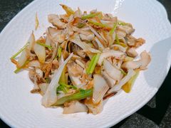 -五谷丰登农家院·地道胶东菜·海鲜烧烤(威海店)