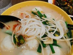 -谭仔云南米线(颂安商场店)