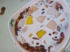 椰汁喳喳-松记糖水店(铜锣湾分店)