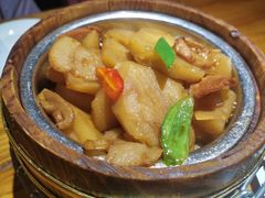 毕加索土豆-苹果树下艺术餐厅(宋庄店)