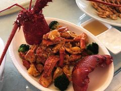 椒盐龙虾-皇朝海鲜酒店